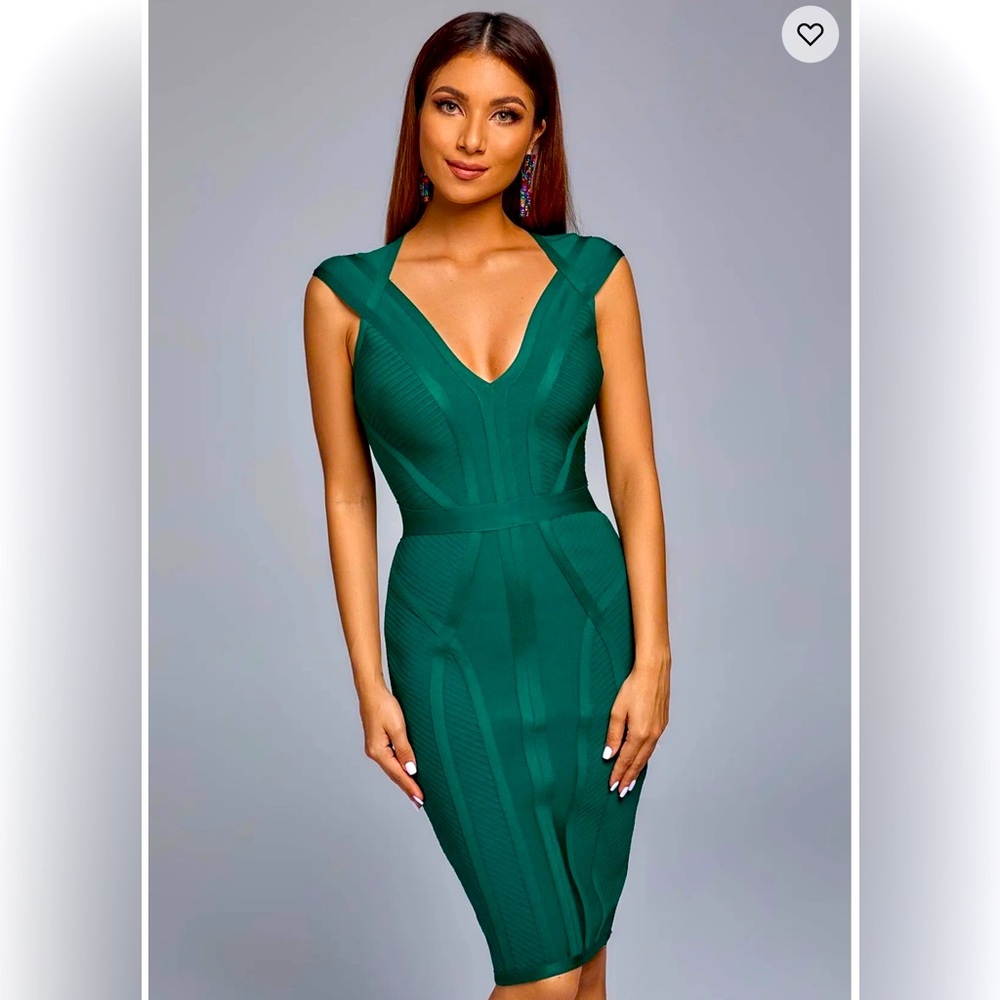 Bella Barnett Maxwell Bandage MIDI Dress - NEW
